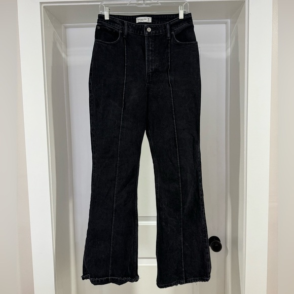 SOLD Abercrombie High Rise Vintage Flare Jean Black Size 28 - Picture 3 of 8